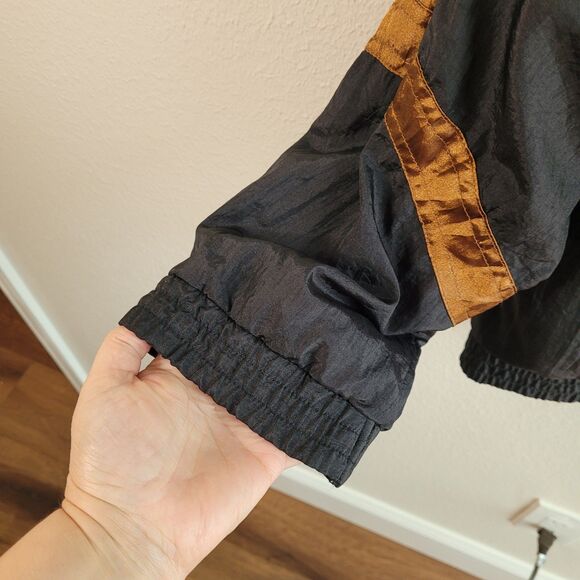 VTG SUNTERRA Petite Size M ? Windbreaker Nylon Jacket 90s NO TAG FLAW READ - Picture 16 of 16